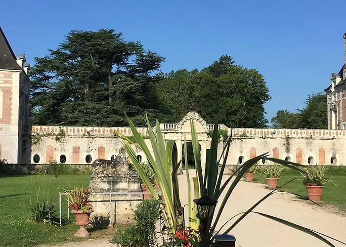 Maison De Ville Proche Beauval Avec Parking